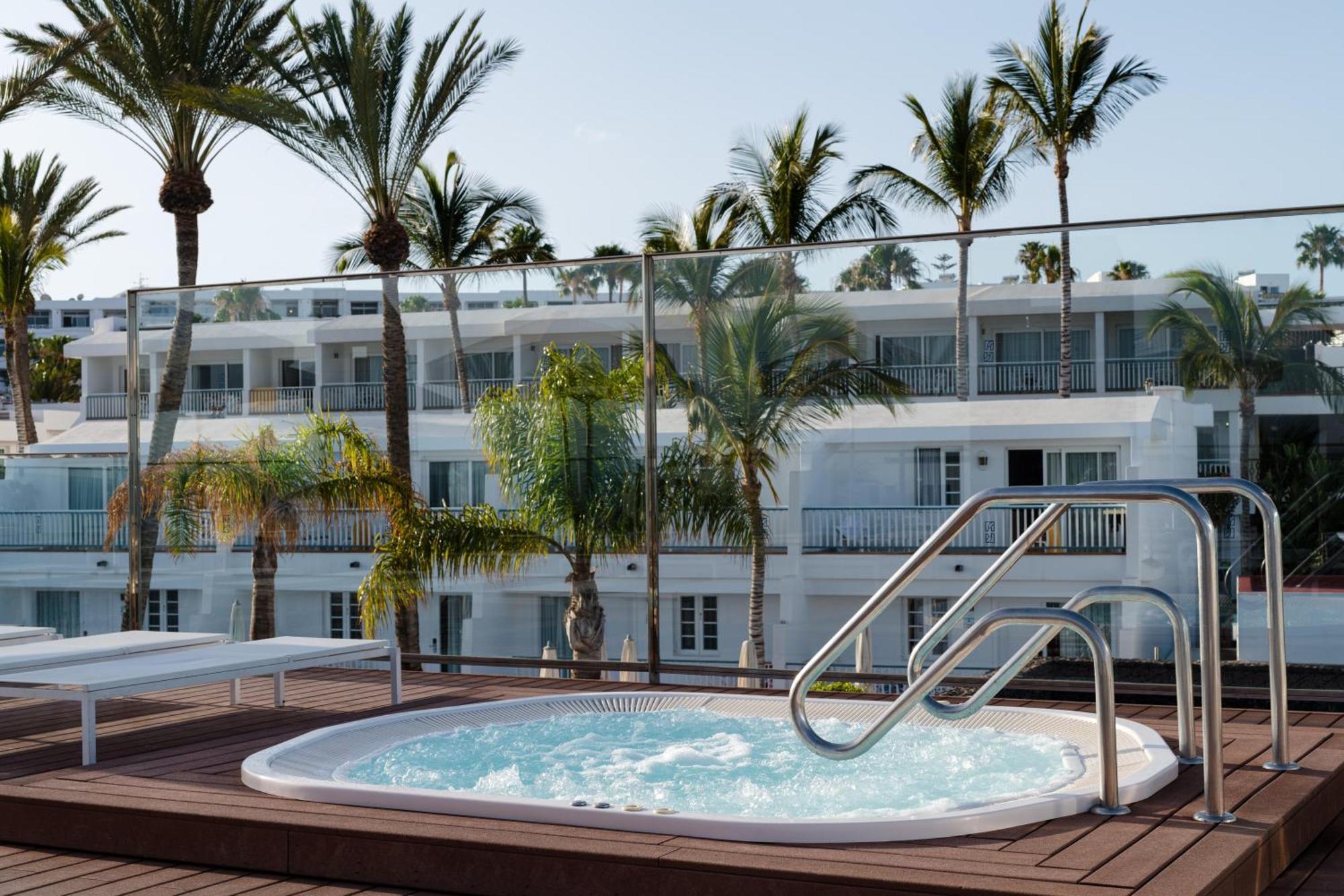 Plus Fariones Apartamentos Puerto del Carmen  Eksteriør bilde